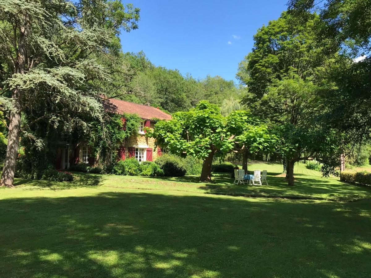 Bed & Breakfast Le Moulin Neuf Saint-Alvere Exterior photo