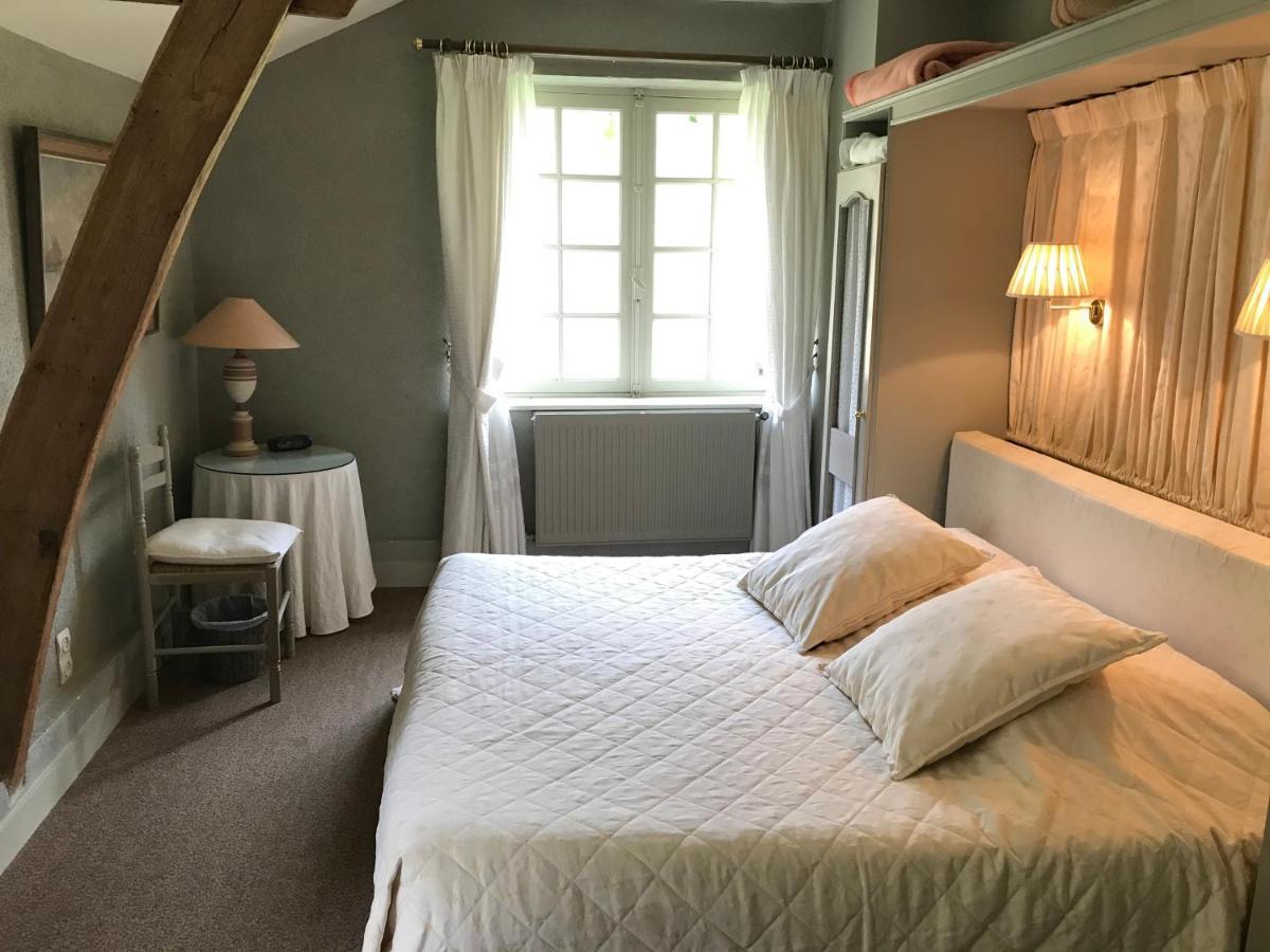 Bed & Breakfast Le Moulin Neuf Saint-Alvere Exterior photo