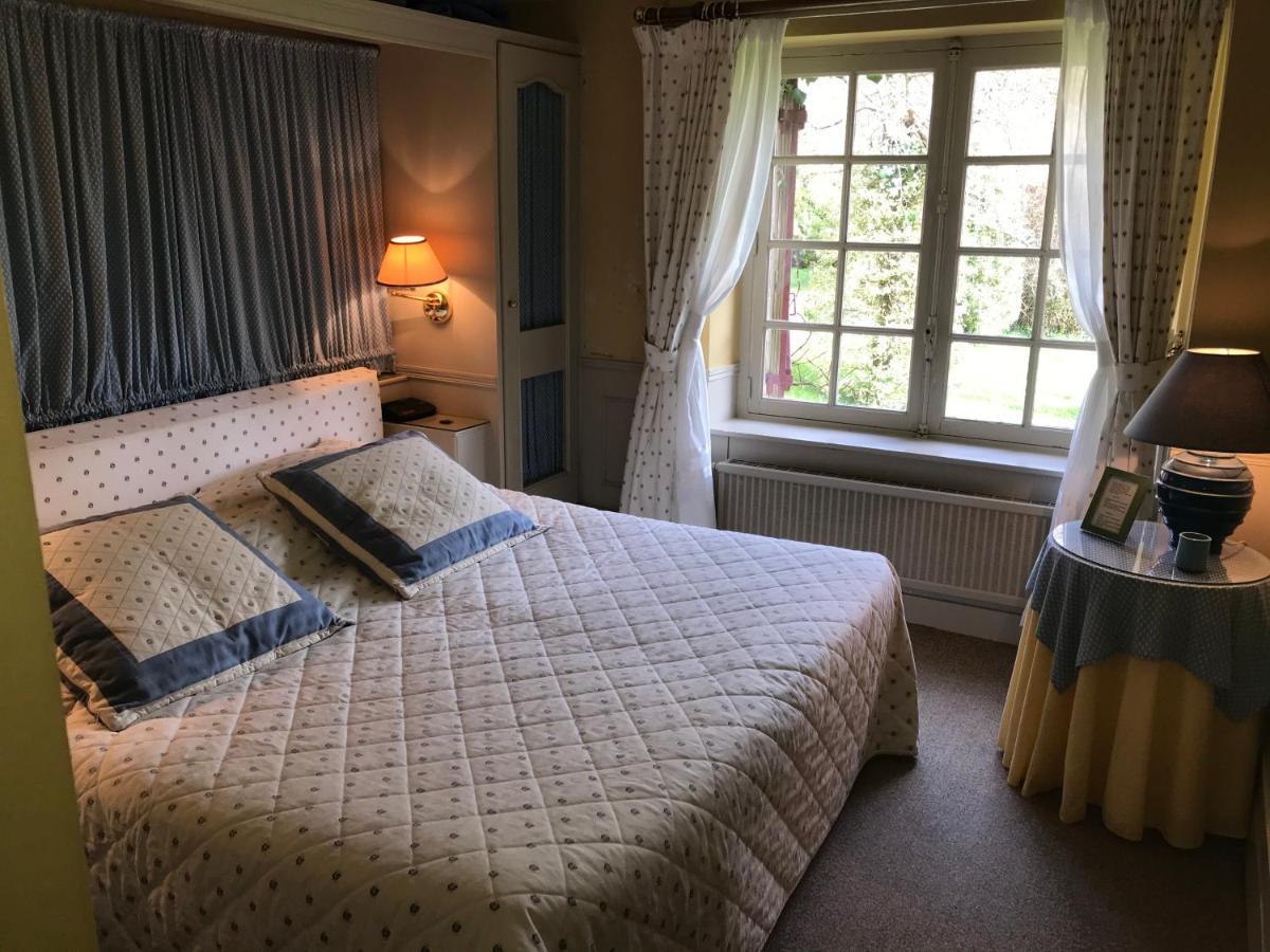 Bed & Breakfast Le Moulin Neuf Saint-Alvere Exterior photo