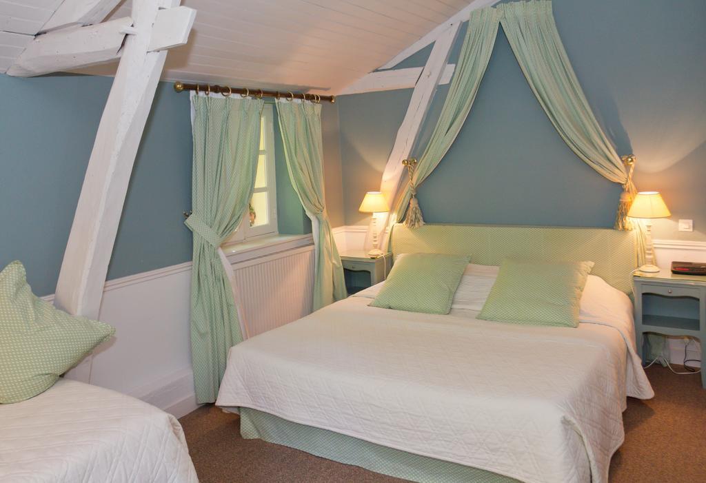 Bed & Breakfast Le Moulin Neuf Saint-Alvere Exterior photo
